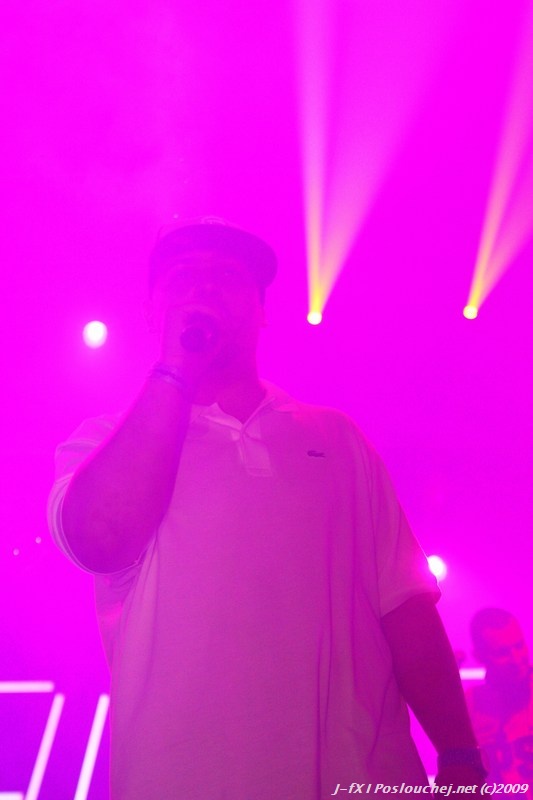 ice cube - 10.4.09